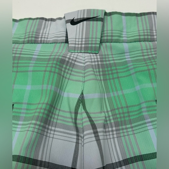 NIKE DRI FIT GOLF UNIQUE CHECKERED SHORTS MENS SIZE 38 ATHLETIC BOTTOMS - Picture 5 of 16